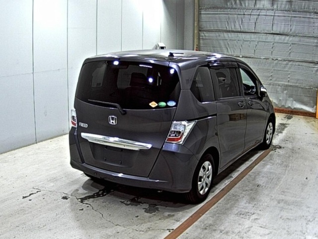 Honda FREED 2013 7570235-5
