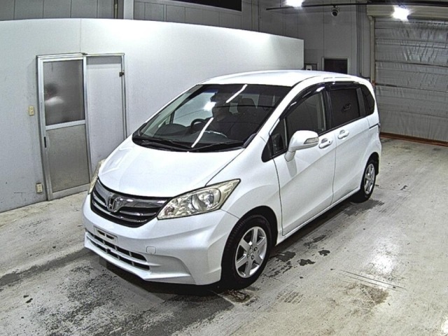 Honda FREED 2013 7570238-4