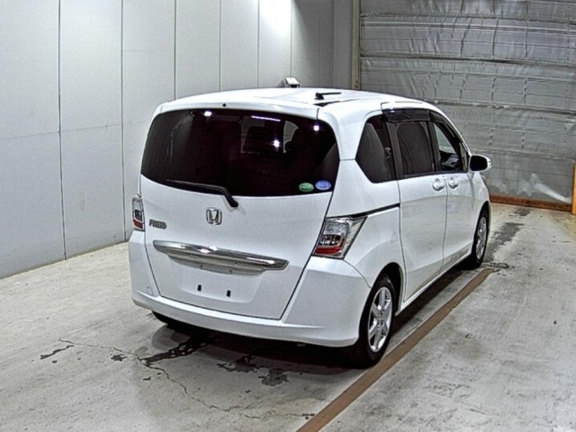 Honda FREED 2013 7570238-5