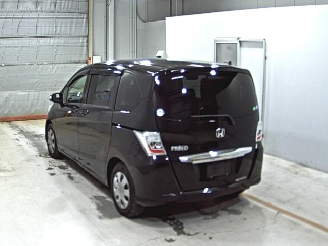 Honda FREED 2013 7570242-1