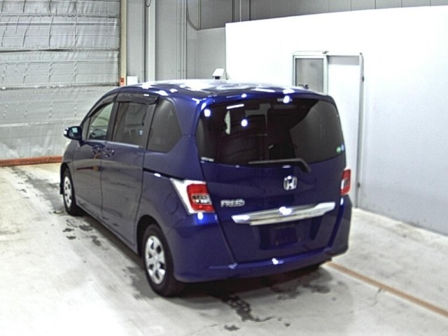 Honda FREED 2015 7570250-1
