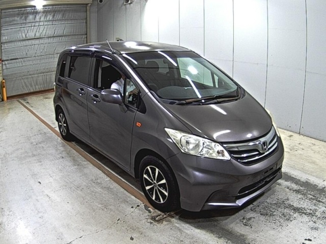 Honda FREED 2013 7570251-0