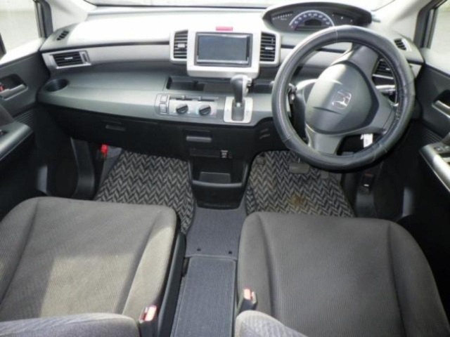 Honda FREED 2013 7570251-3