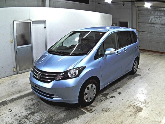 Honda FREED 2010 7570261-4