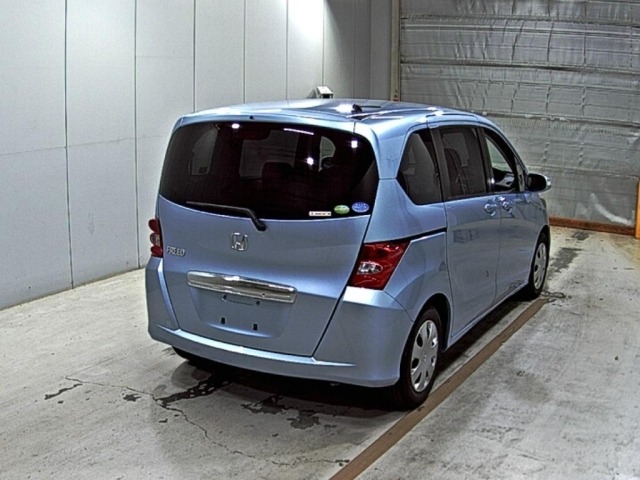 Honda FREED 2010 7570261-5