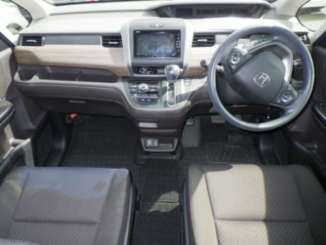 Honda FREED 2020 7570270-3