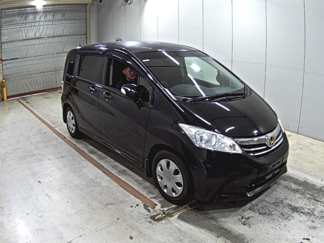 Honda FREED 2012 7570281-0