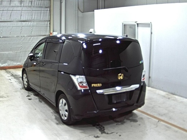 Honda FREED 2012 7570281-1