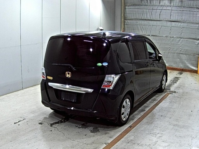 Honda FREED 2012 7570281-5