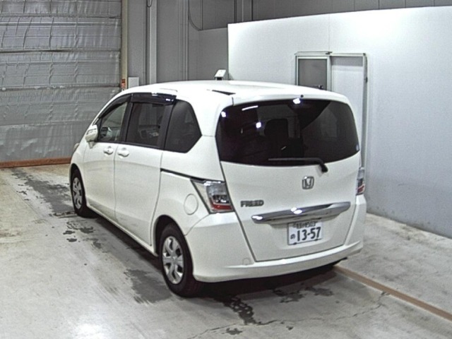 Honda FREED 2012 7570287-1