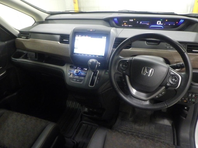Honda FREED 2021 7570291-3