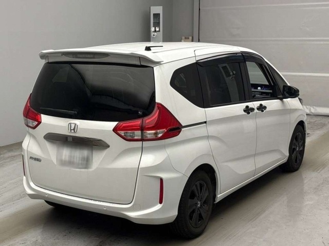 Honda FREED 2022 7570293-1