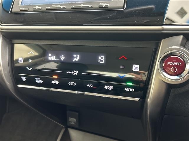 Honda GRACE 2015 7594470-21