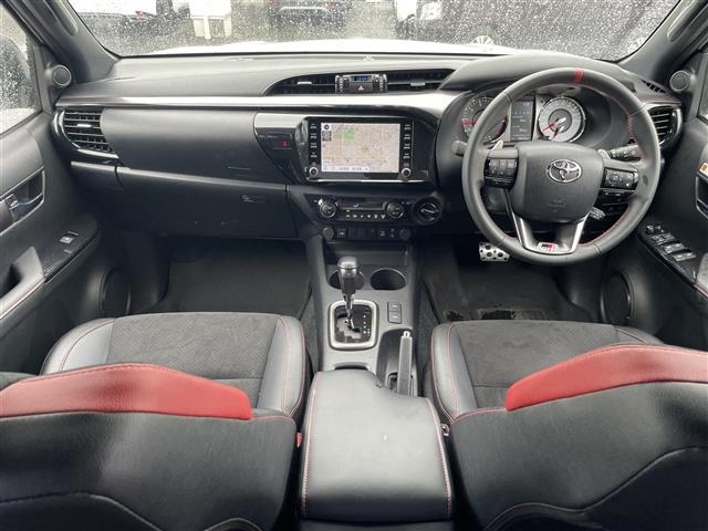 Toyota HILUX 2024 7583359-14