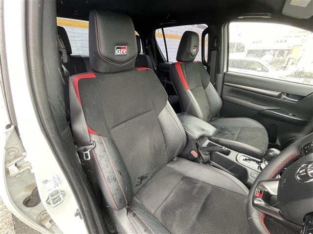 Toyota HILUX 2024 7583359-16