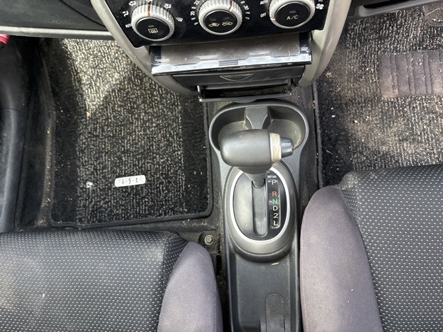 Toyota IST 2003 7591001-5