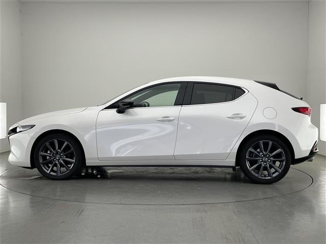 Mazda MAZDA3 2023 7594596-20