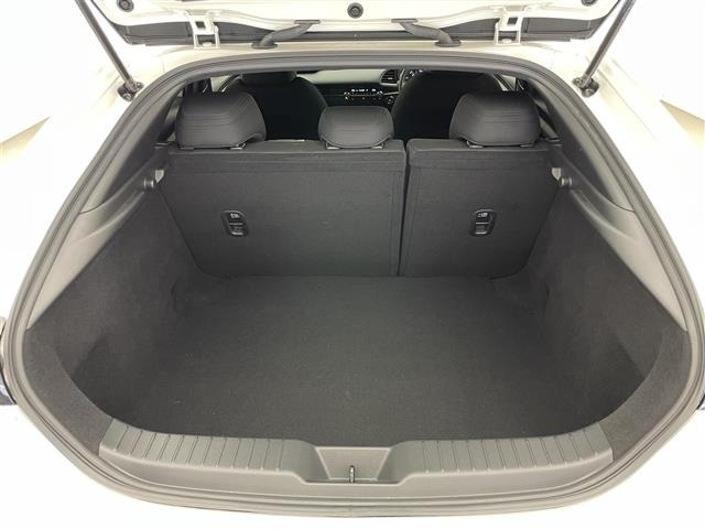 Mazda MAZDA3 2023 7594596-6