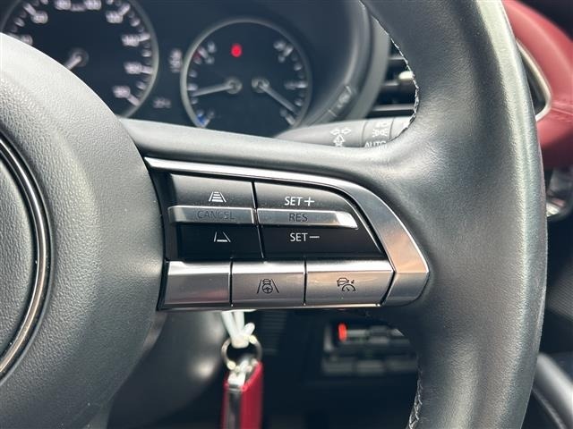 Mazda MAZDA3 2019 7594602-22