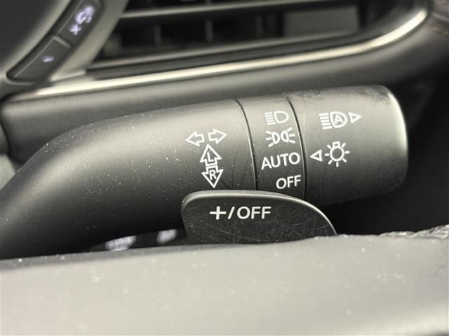 Mazda MAZDA3 2023 7594604-1