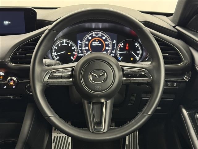 Mazda MAZDA3 2022 7594620-21