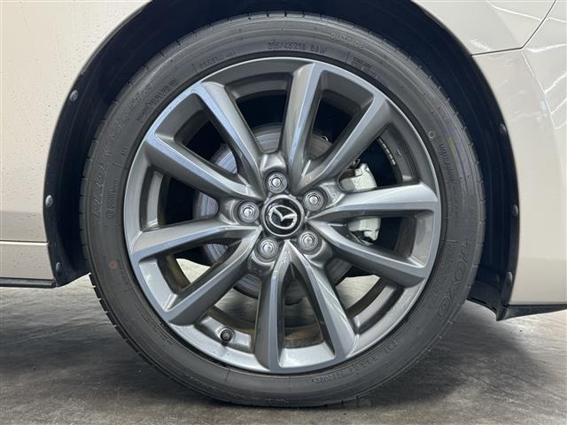 Mazda MAZDA3 2022 7594620-24