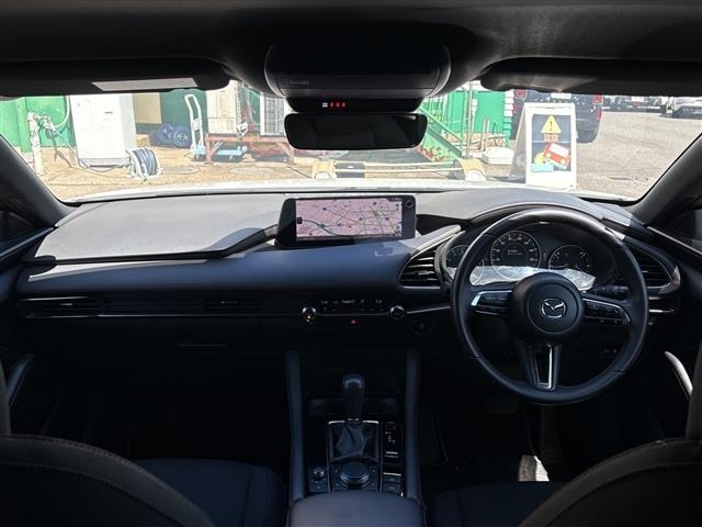 Mazda MAZDA3 2023 7594621-14