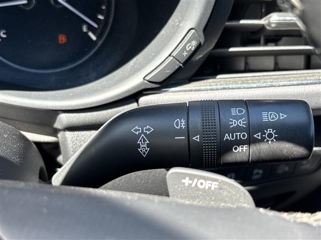 Mazda MAZDA3 2023 7594621-5