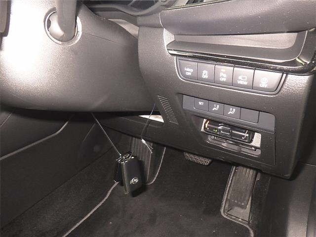 Mazda MAZDA3 2022 7594631-8