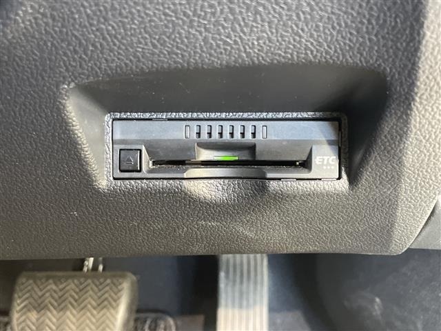 Toyota PRIUS PHV 2018 7595124-19
