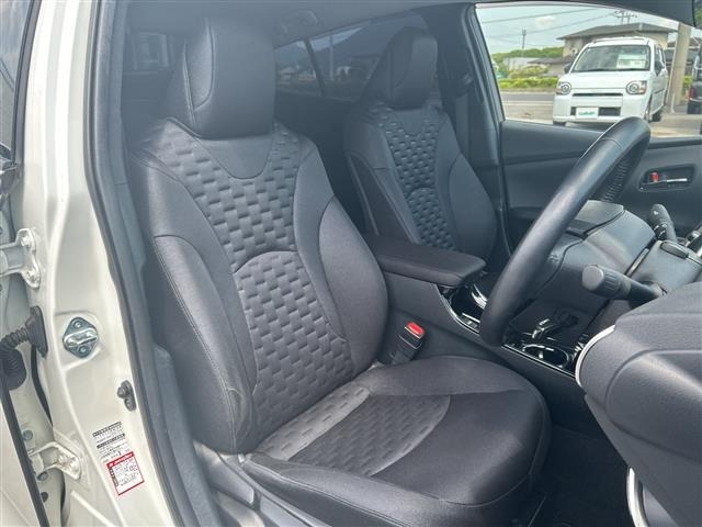 Toyota PRIUS PHV 2018 7595131-4