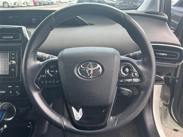 Toyota PRIUS PHV 2018 7595131-9