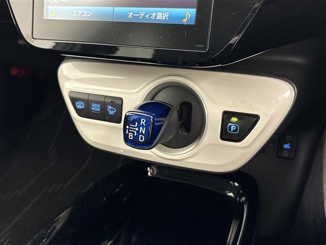 Toyota PRIUS PHV 2017 7595132-22