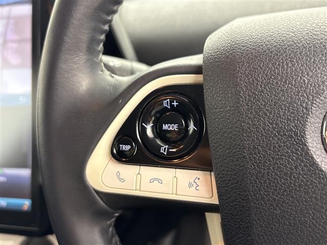 Toyota PRIUS PHV 2017 7595132-7