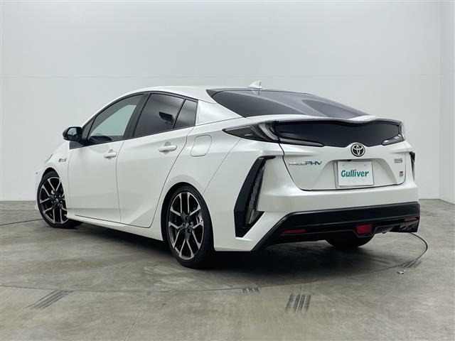 Toyota PRIUS PHV 2018 7595139-13