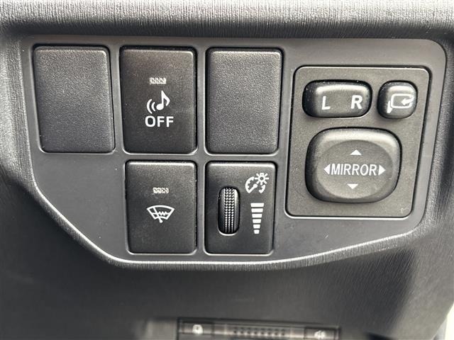Toyota PRIUS PHV 2013 7595140-1