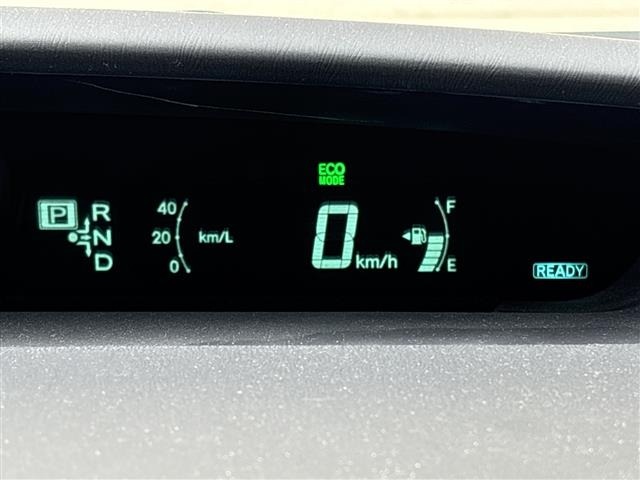 Toyota PRIUS PHV 2013 7595140-16