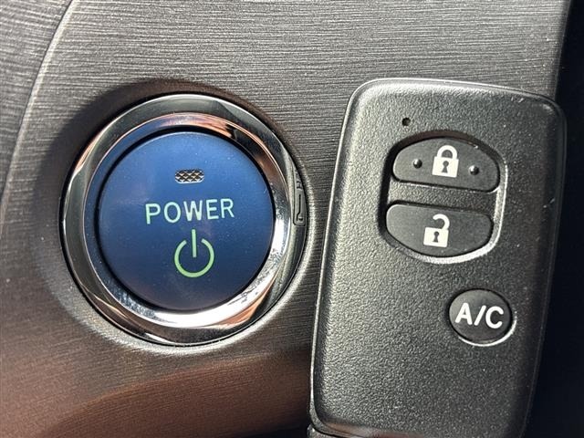 Toyota PRIUS PHV 2013 7595140-21
