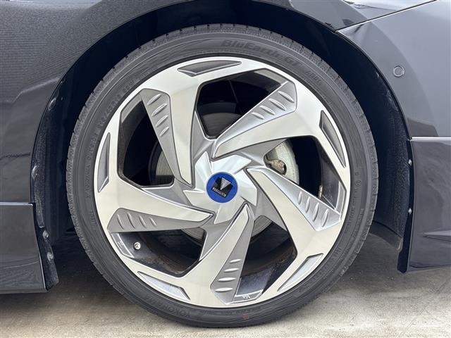 Toyota PRIUS PHV 2021 7595147-11