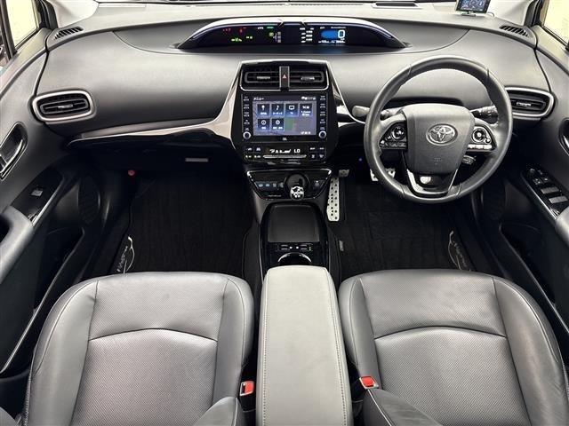 Toyota PRIUS PHV 2021 7595147-14