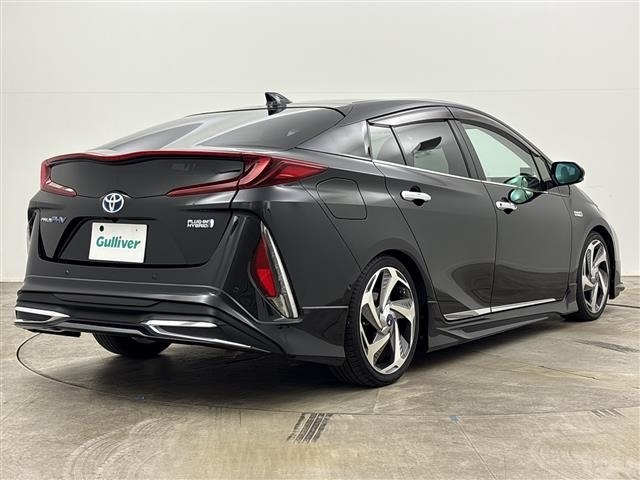 Toyota PRIUS PHV 2021 7595147-4