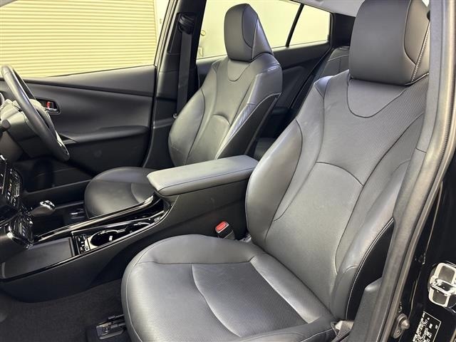 Toyota PRIUS PHV 2021 7595147-7