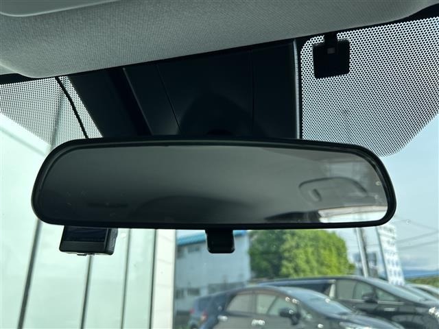Toyota PRIUS PHV 2018 7595148-20