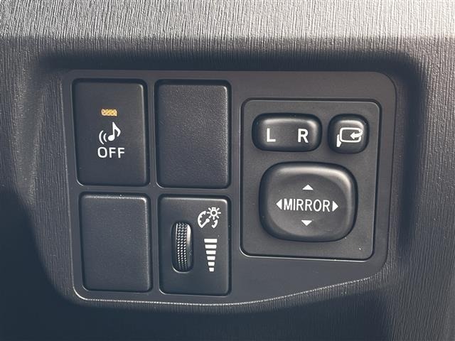 Toyota PRIUS PHV 2012 7595155-1