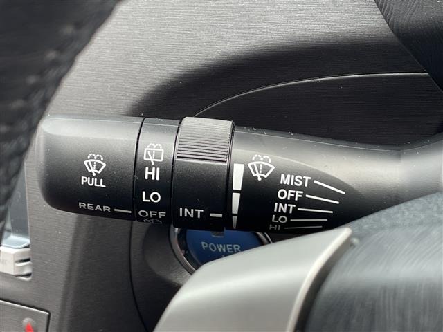 Toyota PRIUS PHV 2012 7595155-12