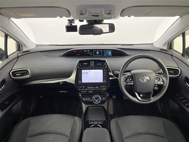 Toyota PRIUS PHV 2021 7595156-14