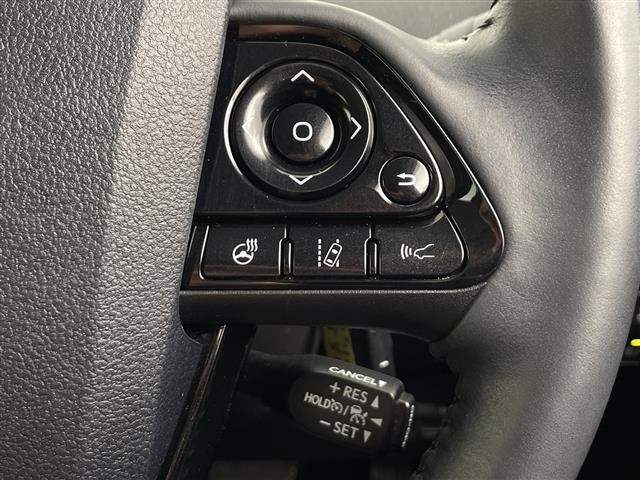 Toyota PRIUS PHV 2021 7595156-2
