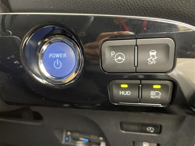 Toyota PRIUS PHV 2021 7595156-8