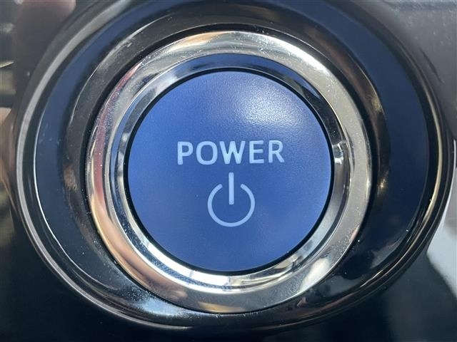 Toyota PRIUS PHV 2017 7595157-18