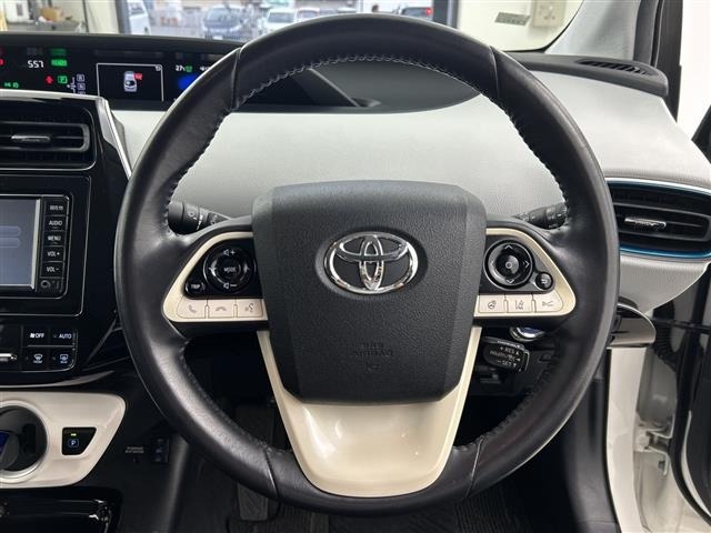 Toyota PRIUS PHV 2017 7595159-1
